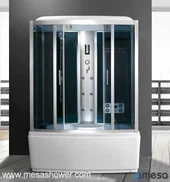 Duschraum mit Acryl-Sake-Badewanne