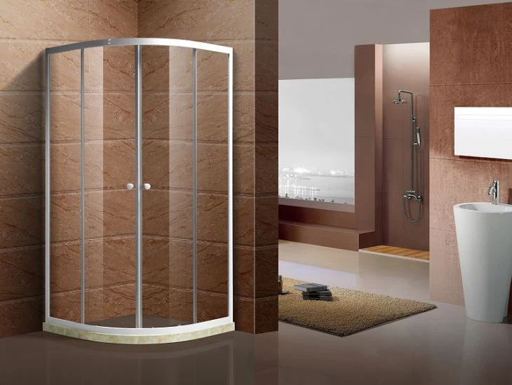 Duschabtrennungen aus Glas